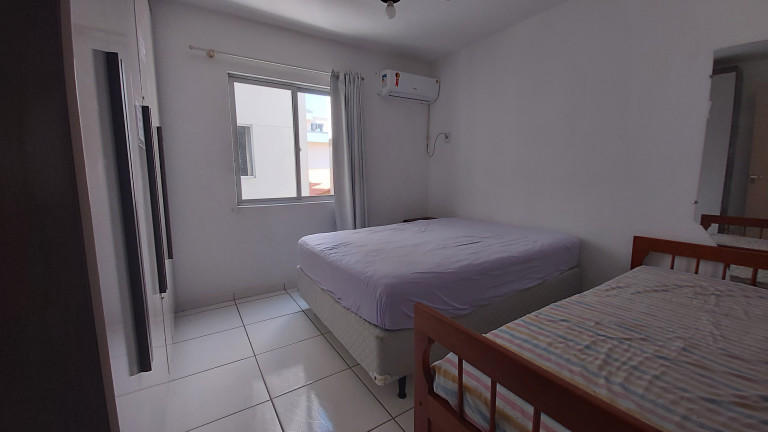 Imagem Apartamento com 2 Quartos para Temporada,  em Meia Praia - Itapema
