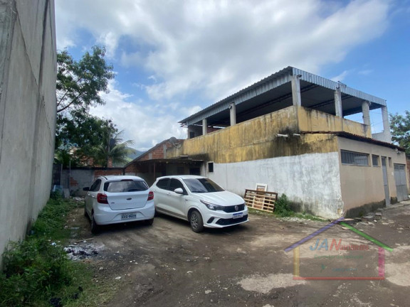 Imagem Casa com 3 Quartos à Venda, 300 m² em Bangu - Rio de Janeiro