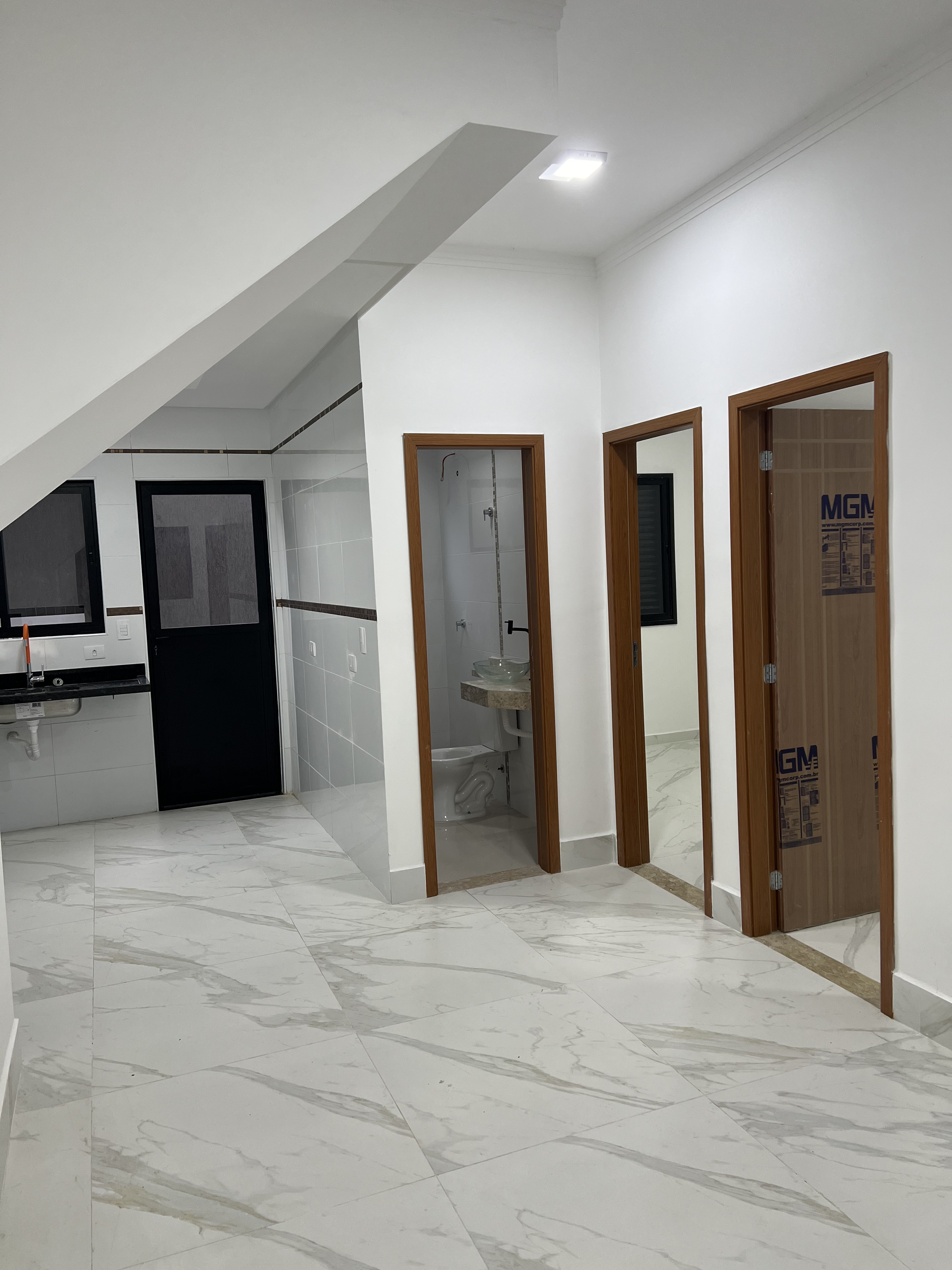 Imagem Casa de Condomínio com 2 Quartos à Venda ou Temporada, 48 m²em Maracanã - Praia Grande