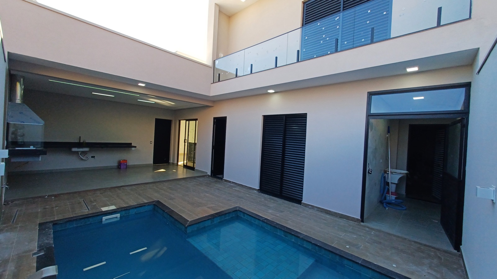 Imagem Casa de Condomínio com 3 Quartos à Venda, 194 m² em Tropicália Garden - Boituva