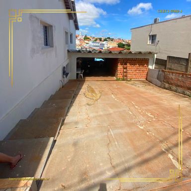 Imagem Casa com 5 Quartos à Venda, 330 m² em Jardim Dona Nicota de Barros - Botucatu