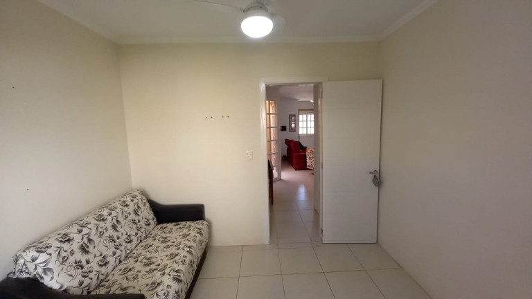 Imagem Casa com 3 Quartos à Venda, 99 m² em Hípica - Porto Alegre Imagem Casa com 3 Quartos à Venda, 99 m² em Hípica - Porto Alegre