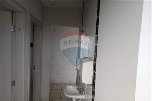 Imagem Galpão para Alugar, 500 m²em Centro - São José dos Campos Imagem Galpão para Alugar, 500 m²em Centro - São José dos Campos
