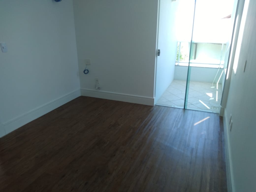 Imagem Casa de Condomínio com 5 Quartos à Venda, 259 m² em João Paulo - Florianópolis Imagem Casa de Condomínio com 5 Quartos à Venda, 259 m² em João Paulo - Florianópolis