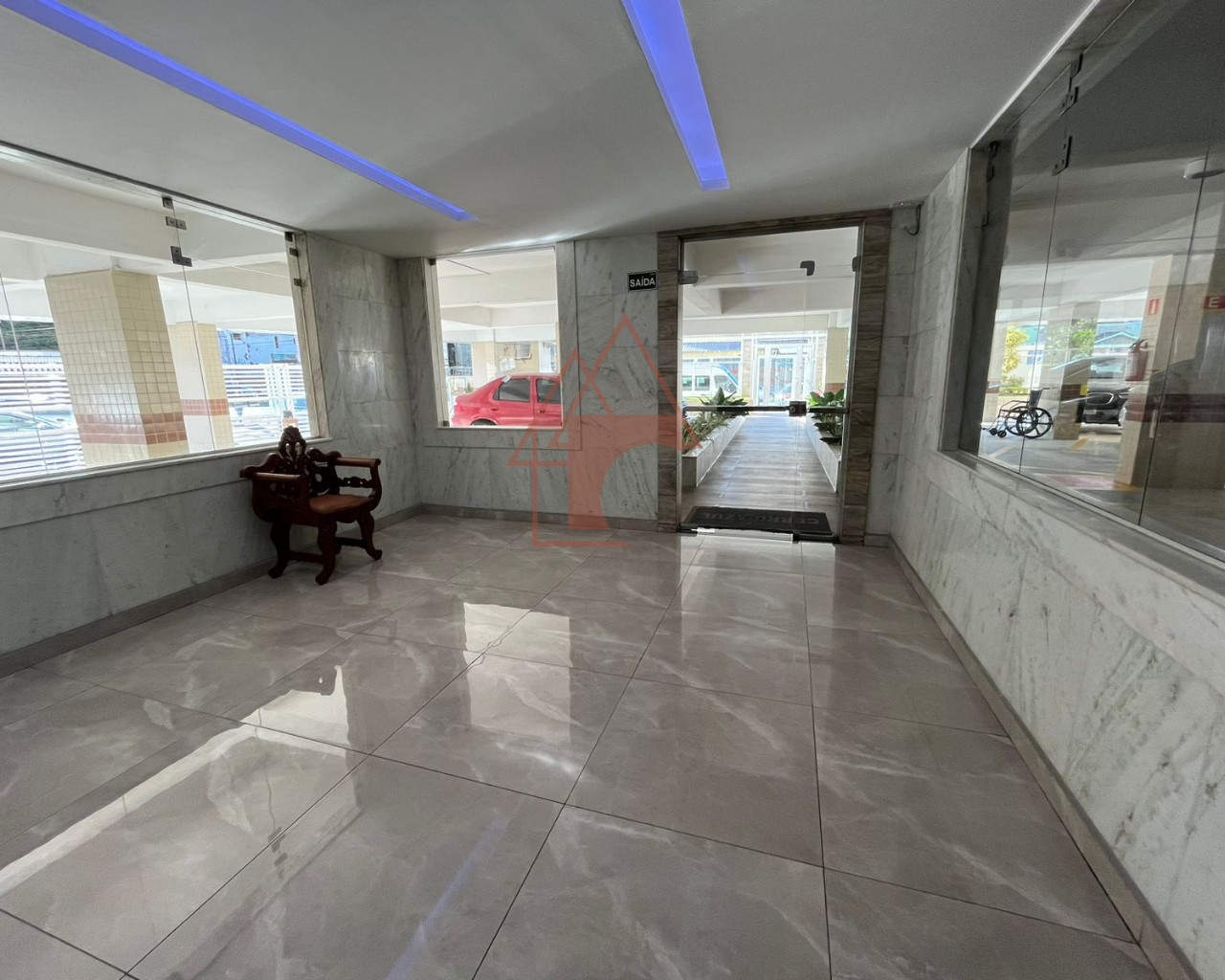 Imagem Apartamento com 2 Quartos à Venda, 93 m²em Marapé - Santos