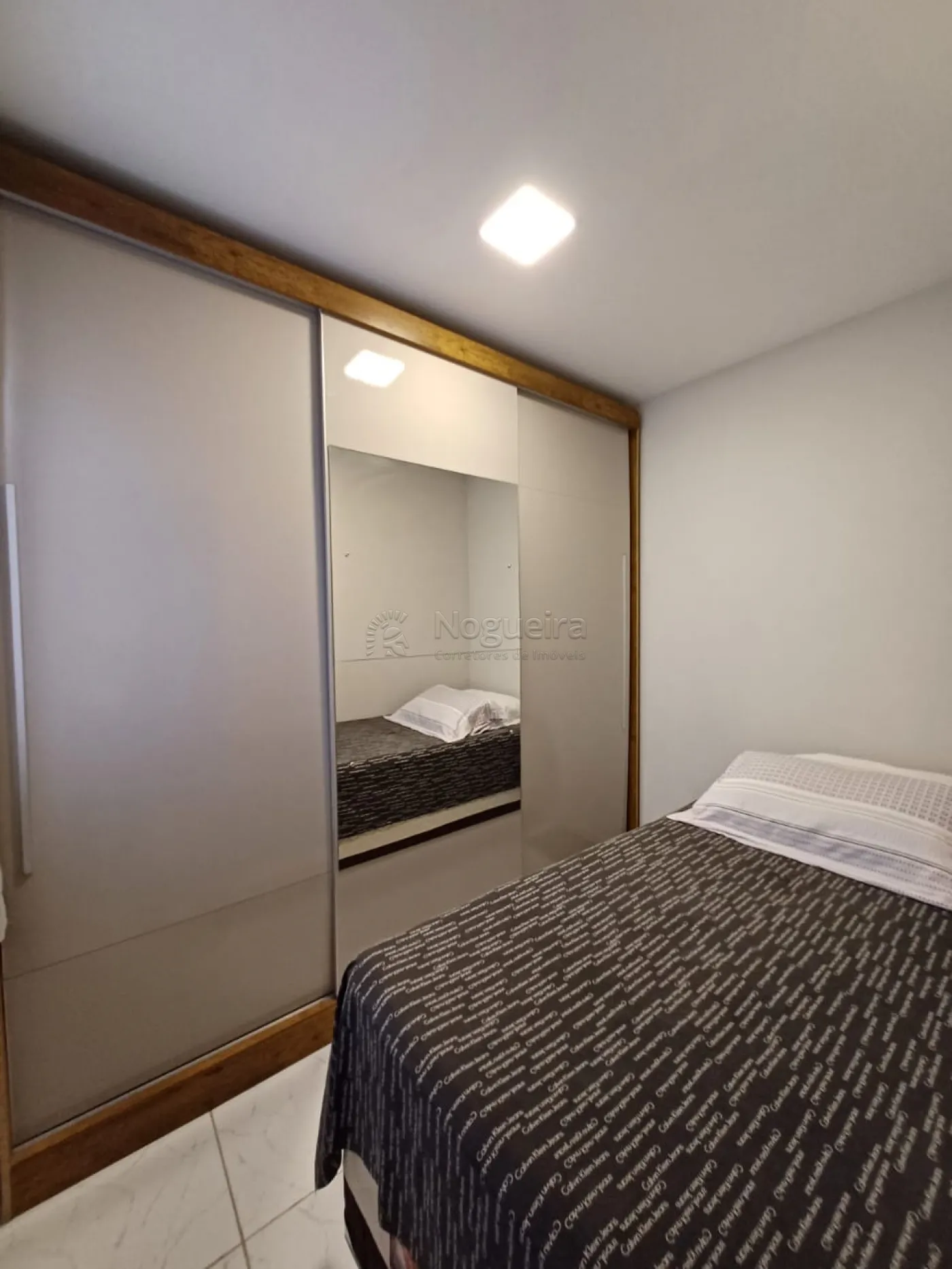 Imagem Apartamento com 3 Quartos à Venda, 78 m²em Piedade - Jaboatão dos Guararapes Imagem Apartamento com 3 Quartos à Venda, 78 m²em Piedade - Jaboatão dos Guararapes