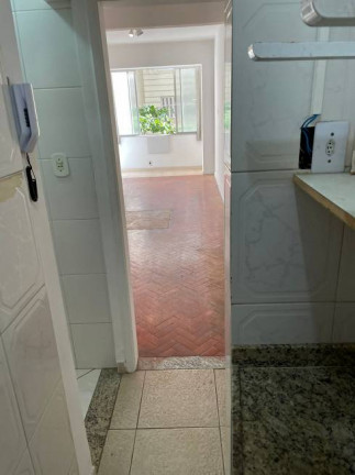 Imagem Apartamento com 1 Quarto à Venda, 35 m² em Copacabana - Rio de Janeiro Imagem Apartamento com 1 Quarto à Venda, 35 m² em Copacabana - Rio de Janeiro