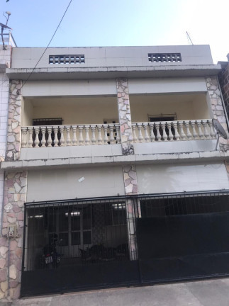 Imagem Casa com 3 Quartos à Venda, em Centro - Jaboatão dos Guararapes Imagem Casa com 3 Quartos à Venda, em Centro - Jaboatão dos Guararapes