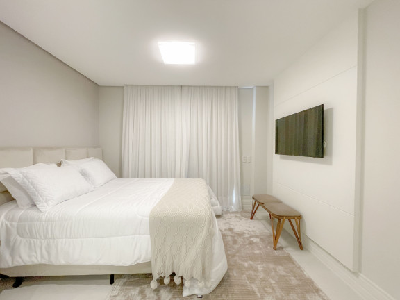 Imagem Cobertura com 3 Quartos à Venda, 273 m² em Centro - Balneário Camboriú Imagem Cobertura com 3 Quartos à Venda, 273 m² em Centro - Balneário Camboriú