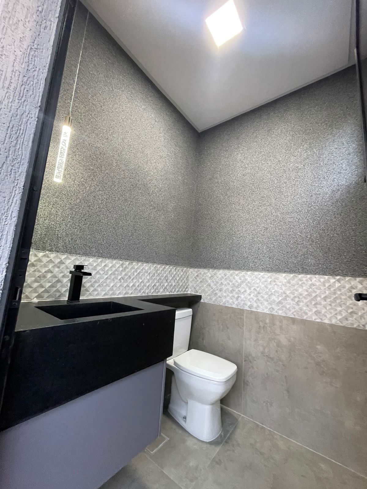 Imagem Casa de Condomínio com 3 Quartos à Venda, 166 m²em Parqville Pinheiros - Aparecida de Goiânia Imagem Casa de Condomínio com 3 Quartos à Venda, 166 m²em Parqville Pinheiros - Aparecida de Goiânia
