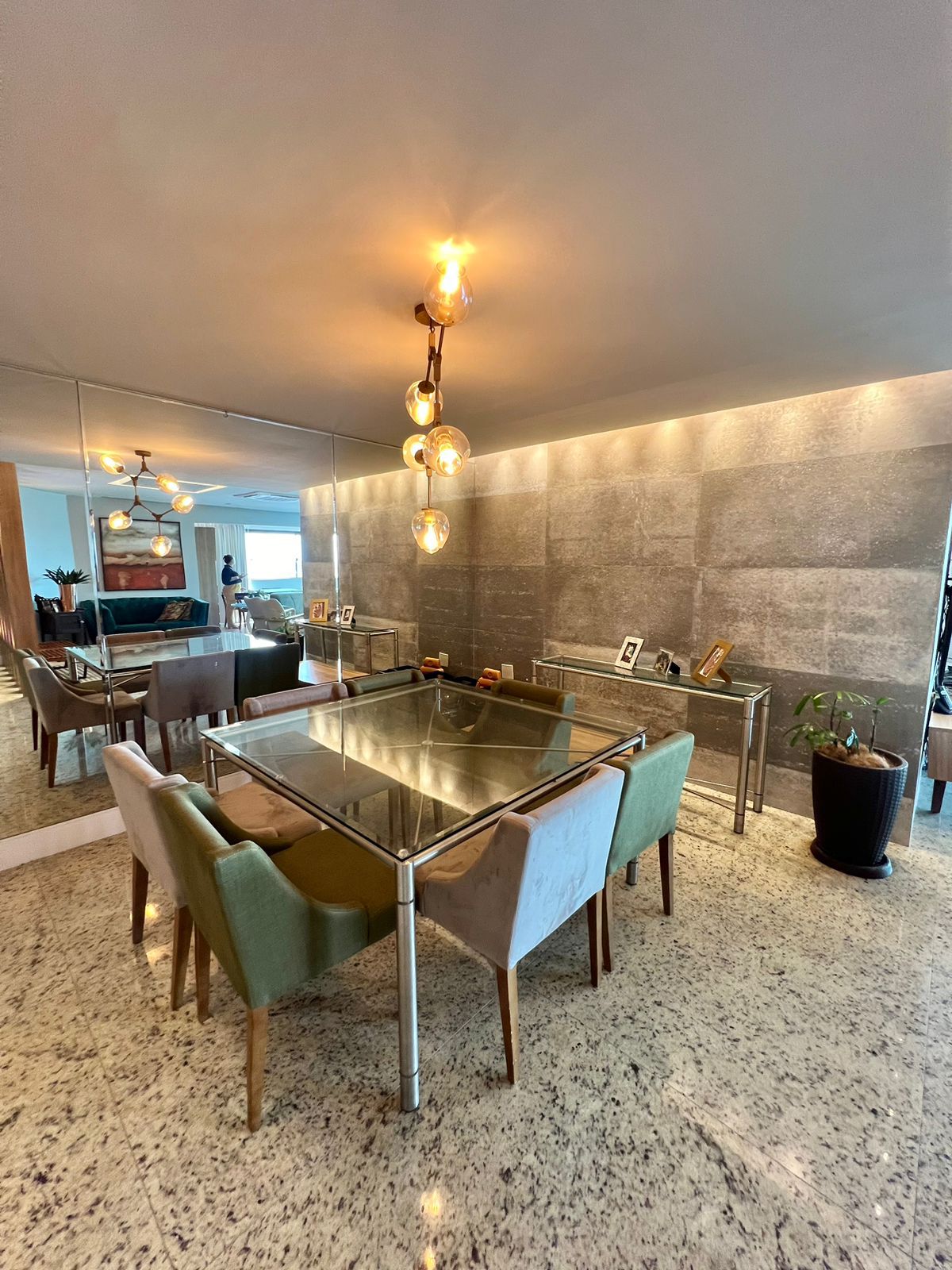 Imagem Apartamento com 3 Quartos à Venda, 289 m²em Jurunas - Belém