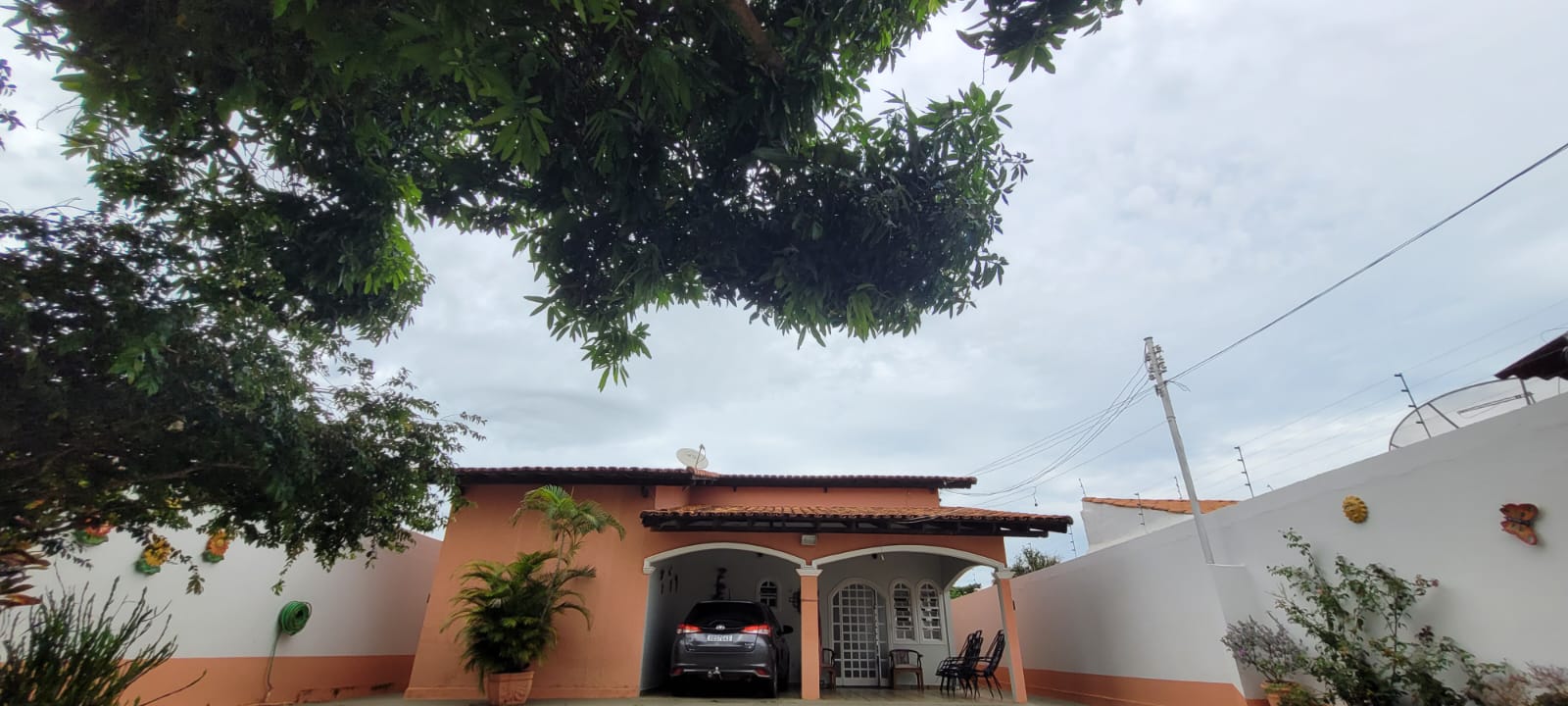 Imagem Casa com 4 Quartos à Venda, 213 m² em Jardim Roma - Caldas Novas