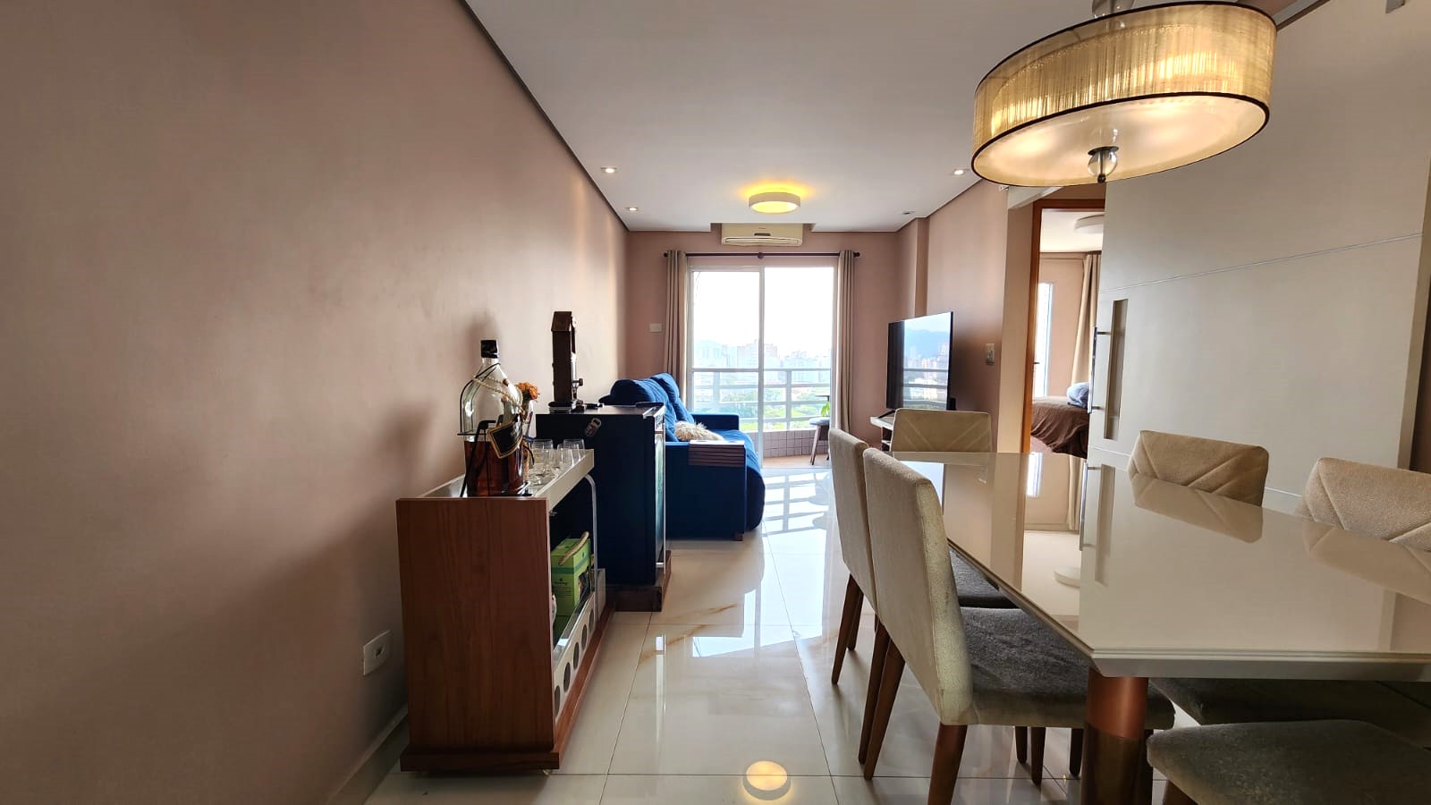 Imagem Apartamento com 2 Quartos à Venda, 72 m²em Aparecida - Santos