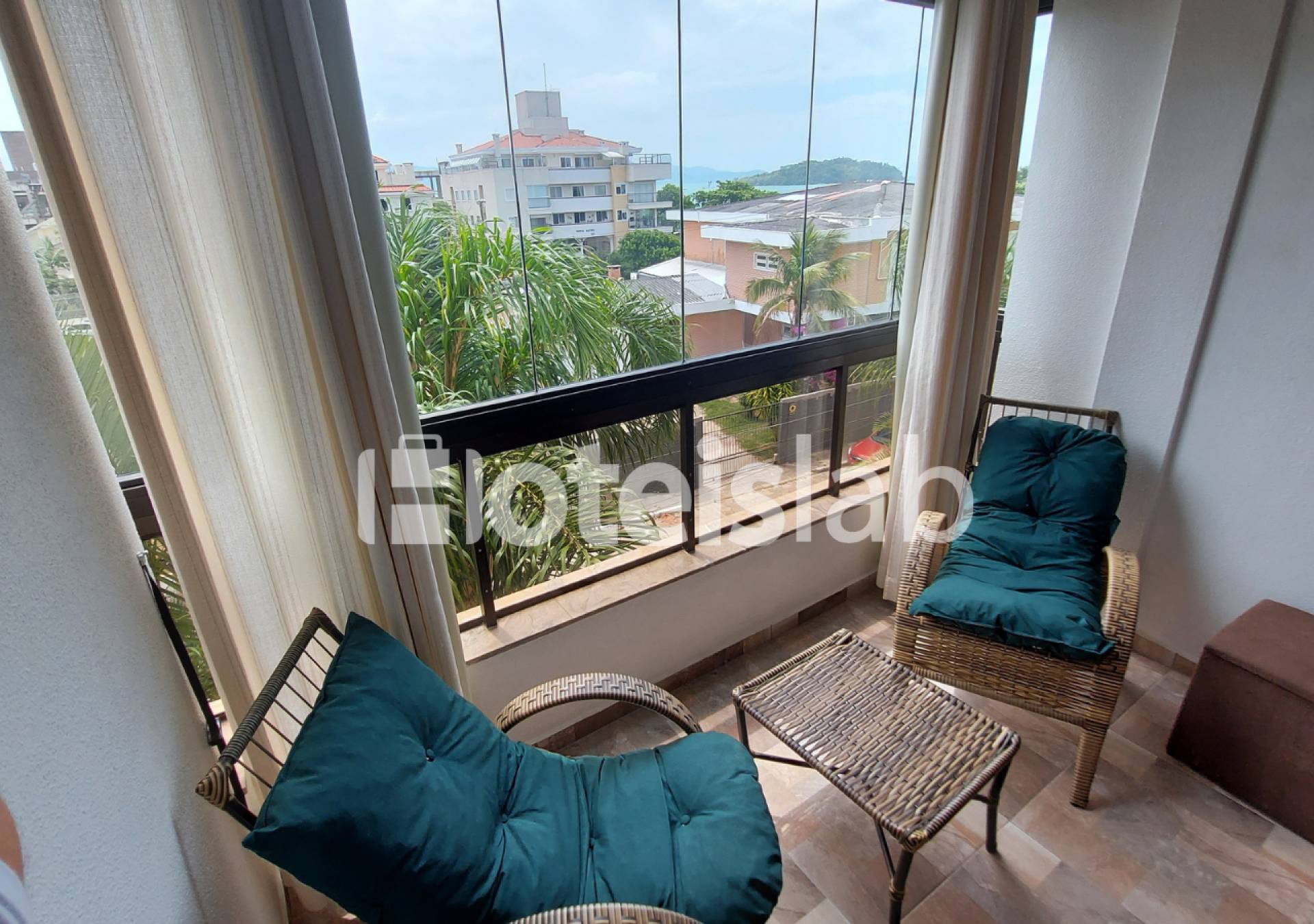 Imagem Apartamento com 2 Quartos à Venda, 96 m²em Canasvieiras - Florianópolis Imagem Apartamento com 2 Quartos à Venda, 96 m²em Canasvieiras - Florianópolis