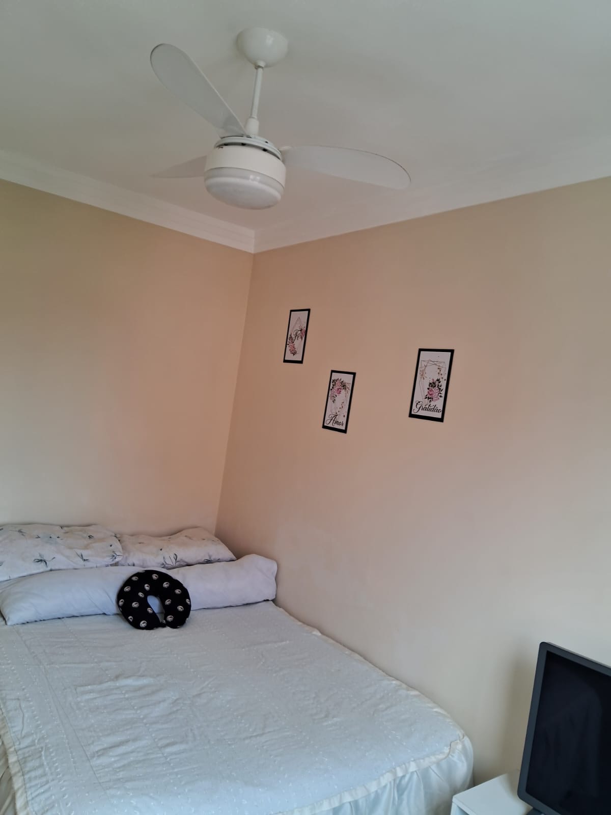 Imagem Apartamento com 2 Quartos à Venda, 42 m²em Recreio Ipitanga - Lauro de Freitas