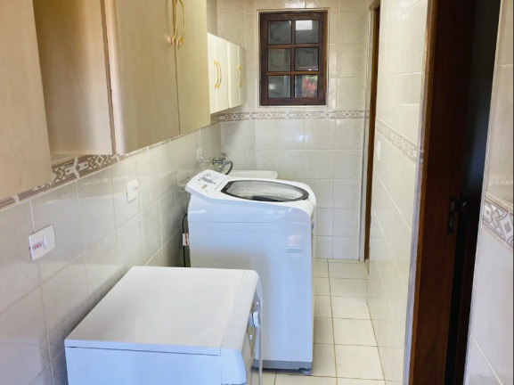 Imagem Casa com 3 Quartos à Venda, 1.000 m² em Capivari - Campos do Jordão Imagem Casa com 3 Quartos à Venda, 1.000 m² em Capivari - Campos do Jordão