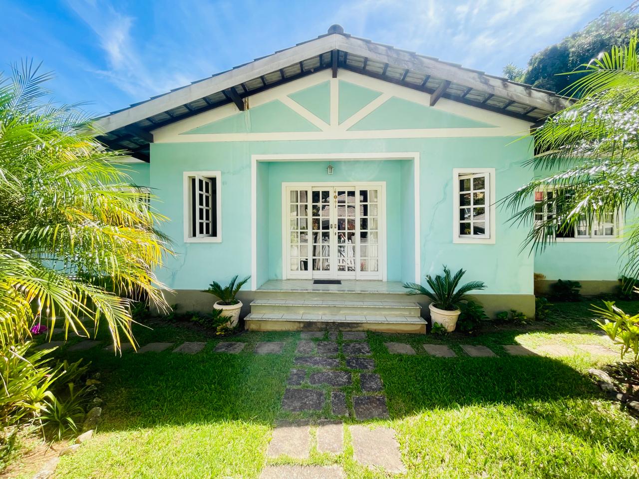 Imagem Casa de Condomínio com 4 Quartos à Venda, 156 m² em Prata - Teresópolis