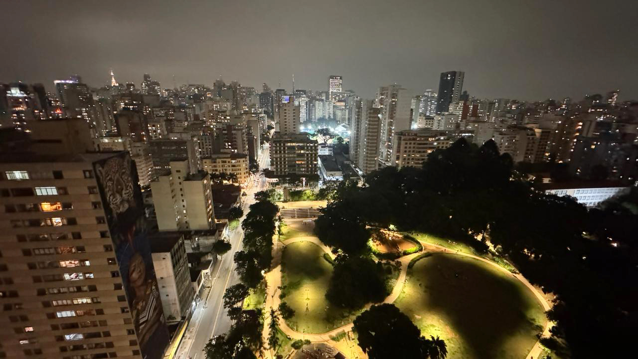 Imagem Apartamento com 2 Quartos à Venda, 76 m²em Consolação - São Paulo