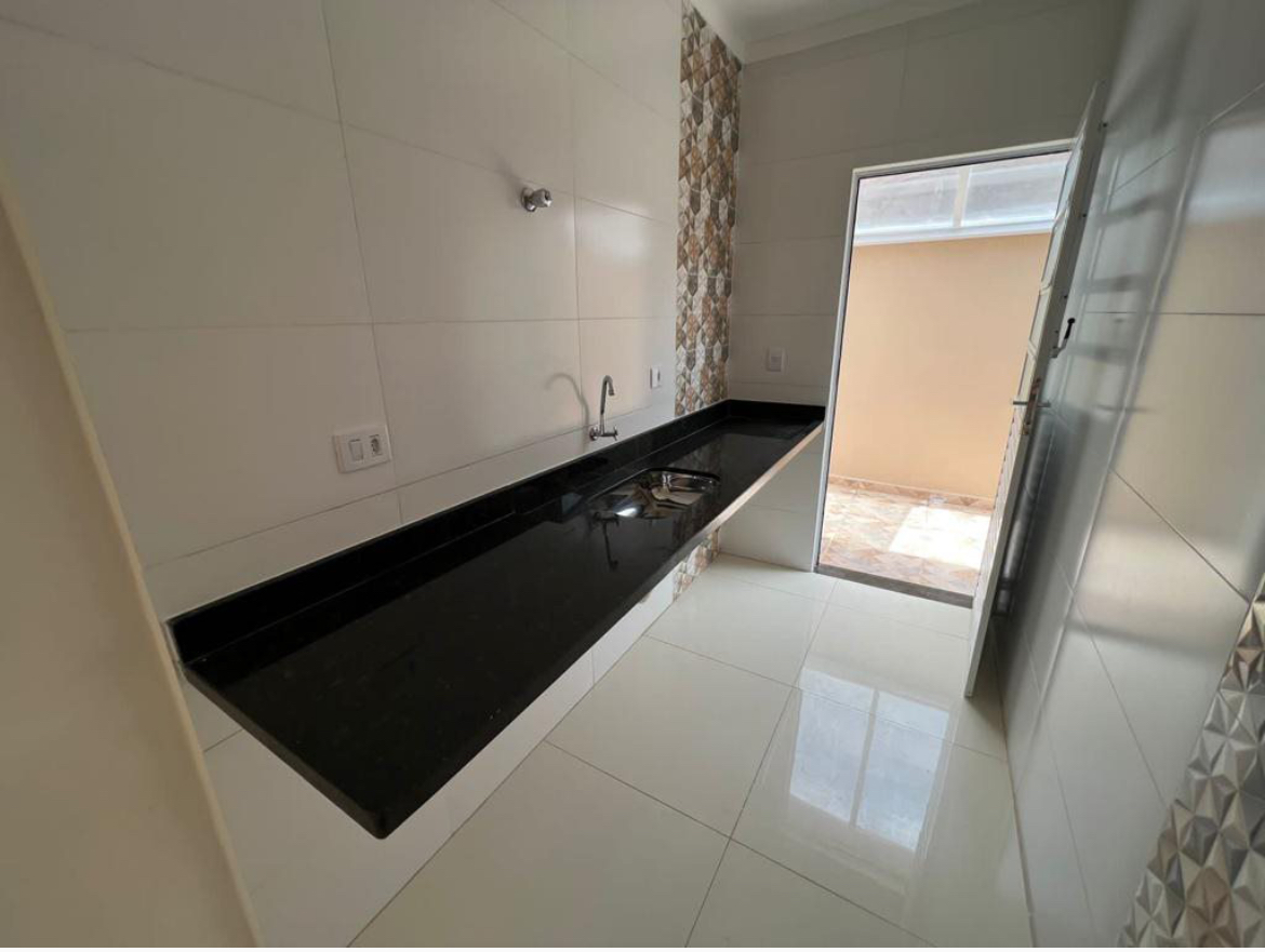 Imagem Casa de Condomínio com 2 Quartos à Venda, 40 m²em Tupi - Praia Grande