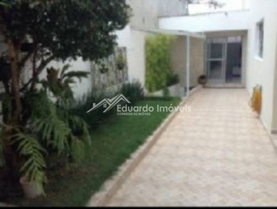 Imagem Sobrado com 3 Quartos à Venda, 252 m² em Taboão - Diadema