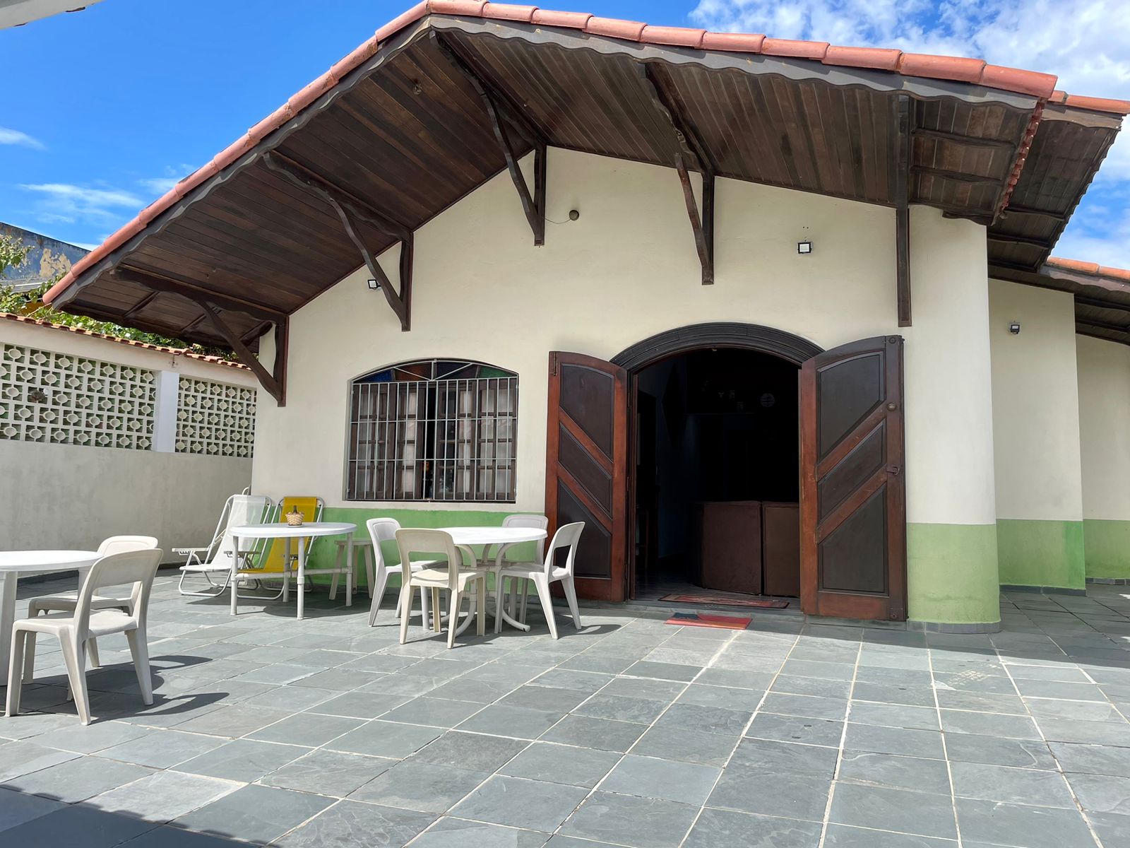 Imagem Casa com 3 Quartos à Venda, 125 m²em Jardim Suarão - Itanhaém