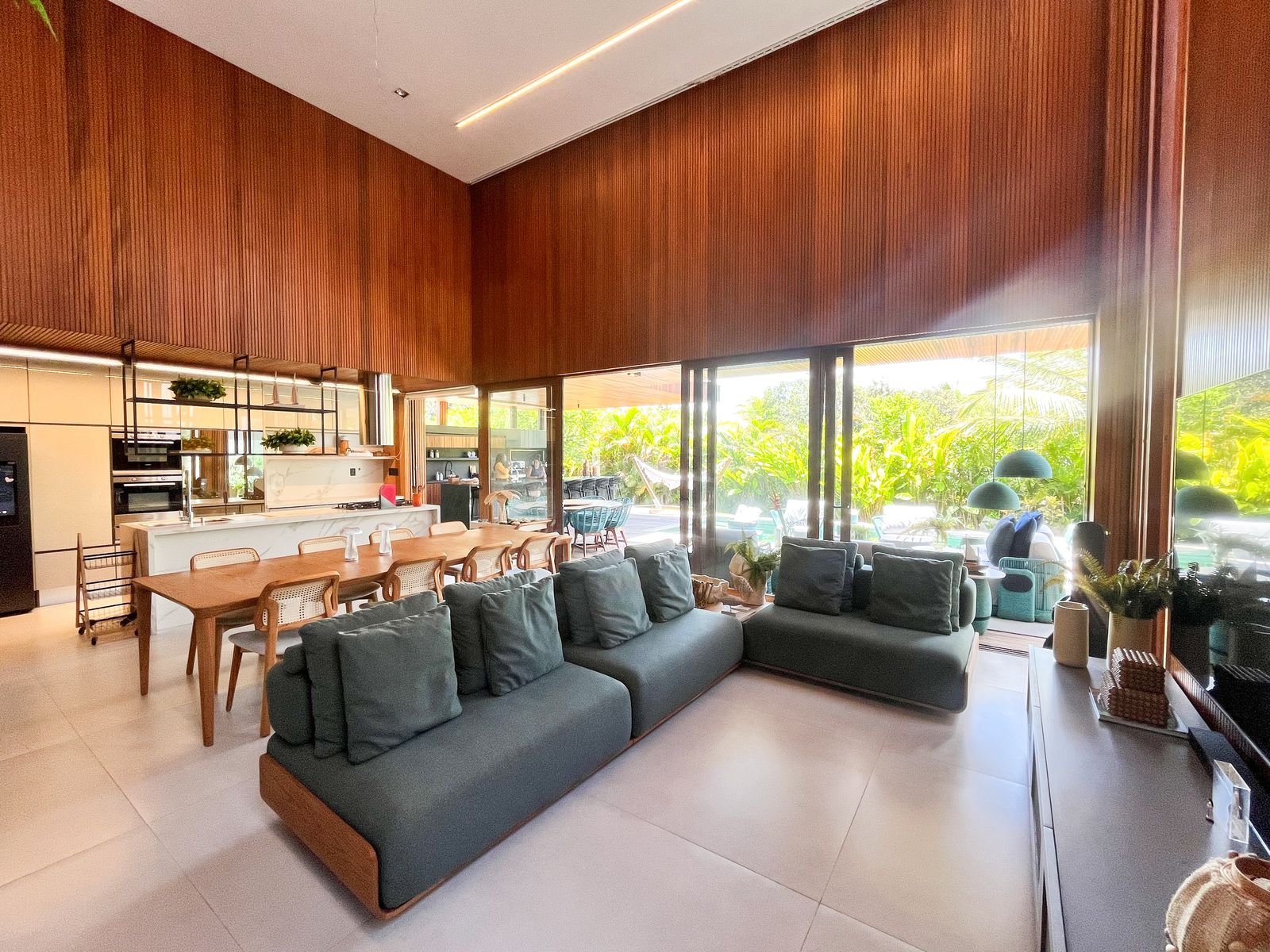Imagem Casa de Condomínio com 5 Quartos à Venda, 420 m² em Loteamento Praia do Forte - Mata de São João Imagem Casa de Condomínio com 5 Quartos à Venda, 420 m² em Loteamento Praia do Forte - Mata de São João