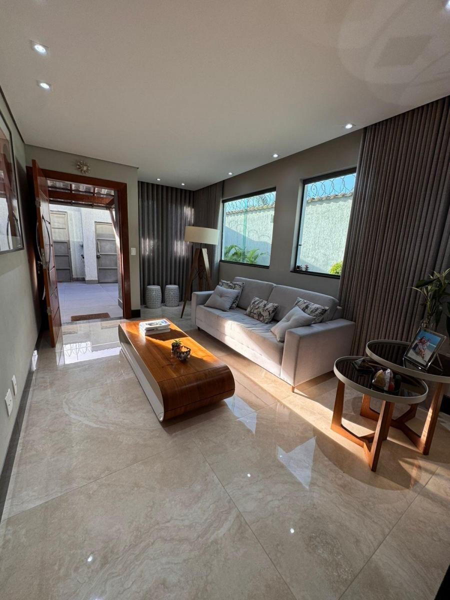 Imagem Casa com 3 Quartos à Venda, 213 m² em Santa Amélia - Belo Horizonte Imagem Casa com 3 Quartos à Venda, 213 m² em Santa Amélia - Belo Horizonte