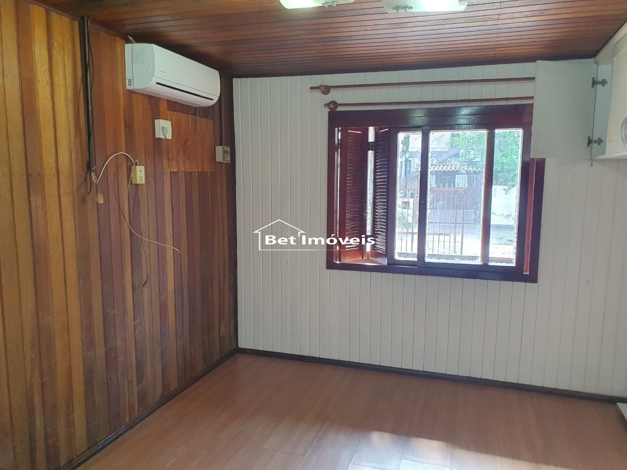Imagem Casa com 3 Quartos à Venda, 111 m²em Vicentina - São Leopoldo