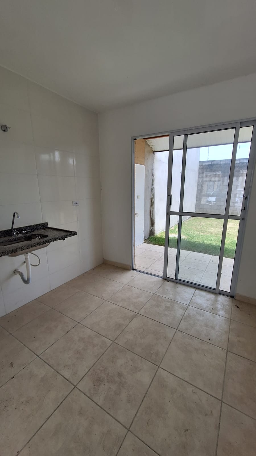 Imagem Casa com 2 Quartos à Venda, 44 m²em Vila São Benedito - Pindamonhangaba Imagem Casa com 2 Quartos à Venda, 44 m²em Vila São Benedito - Pindamonhangaba