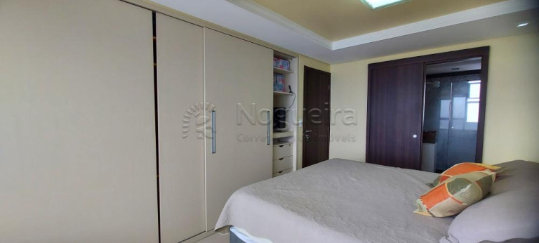 Imagem Apartamento com 3 Quartos à Venda, 110 m² em Candeias - Jaboatão dos Guararapes