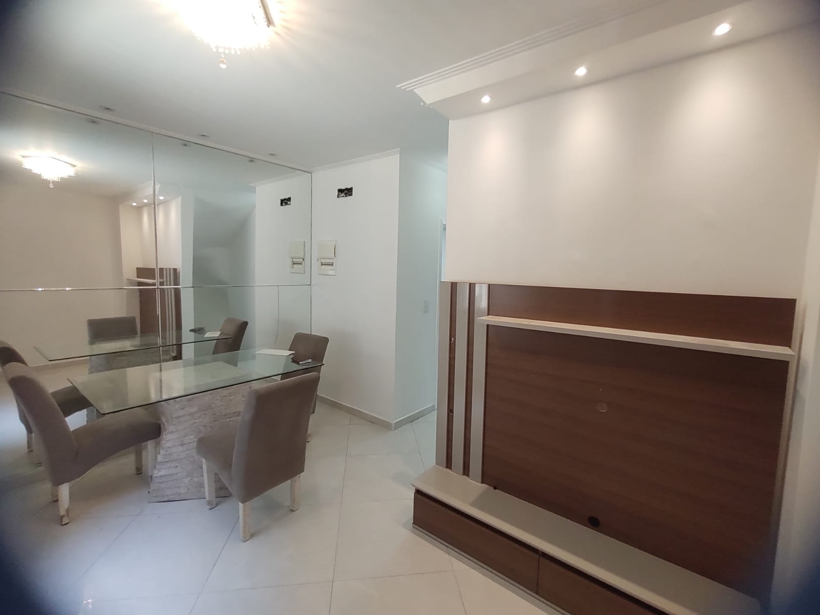 Imagem Casa de Condomínio com 2 Quartos à Venda, 84 m² em Estuário - Santos