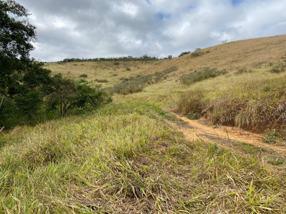 Imagem Imóvel com 2 Quartos à Venda, em CENTRO - Paraíba do Sul Imagem Imóvel com 2 Quartos à Venda, em CENTRO - Paraíba do Sul