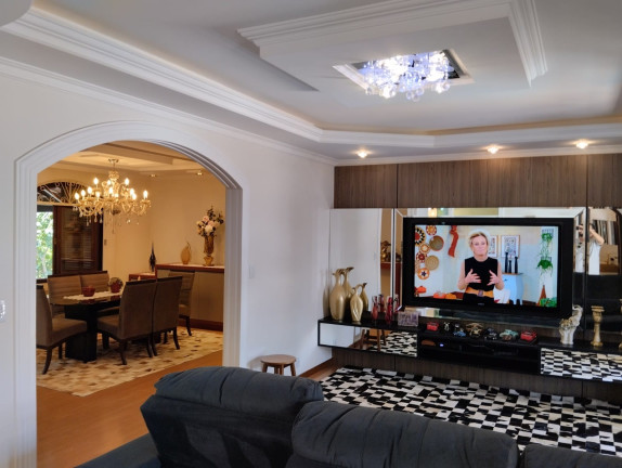 Imagem Casa com 4 Quartos à Venda, 400 m² em Garcia - Blumenau Imagem Casa com 4 Quartos à Venda, 400 m² em Garcia - Blumenau