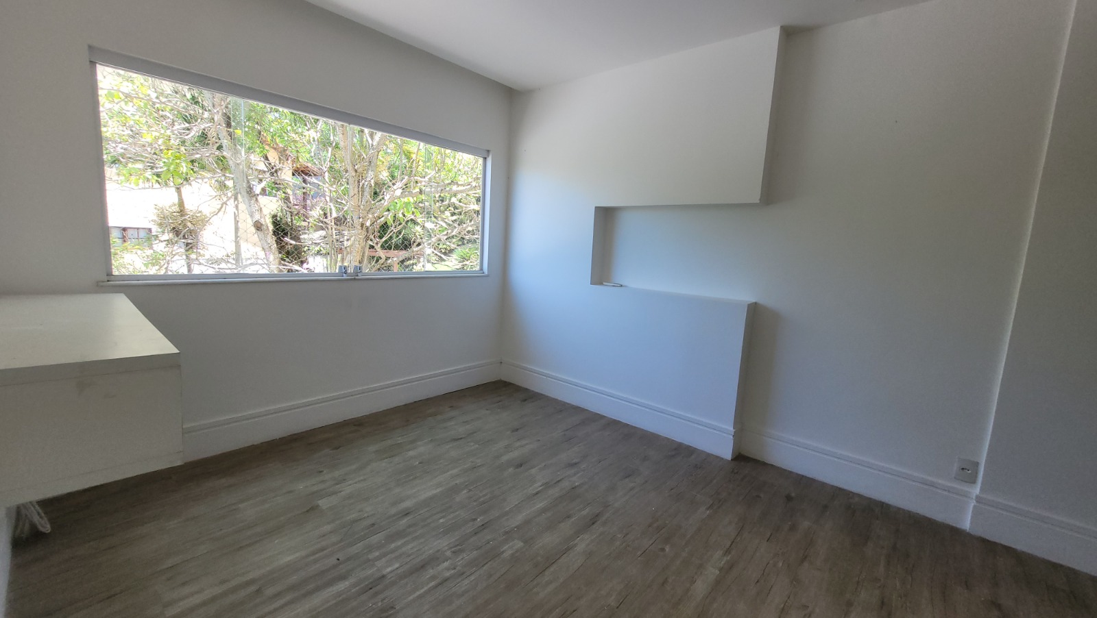 Imagem Casa de Condomínio com 3 Quartos à Venda, 340 m²em Sapê - Niterói Imagem Casa de Condomínio com 3 Quartos à Venda, 340 m²em Sapê - Niterói