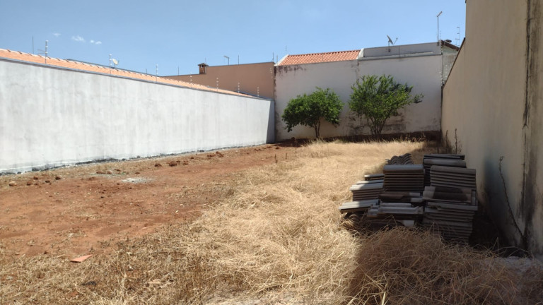 Imagem Terreno à Venda, 250 m² em Residencial dos Girassóis - Limeira