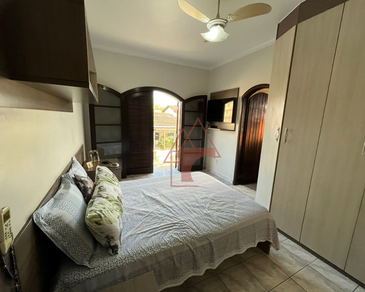 Imagem Sobrado com 3 Quartos à Venda, 292 m² em Vila Nova - Cubatão