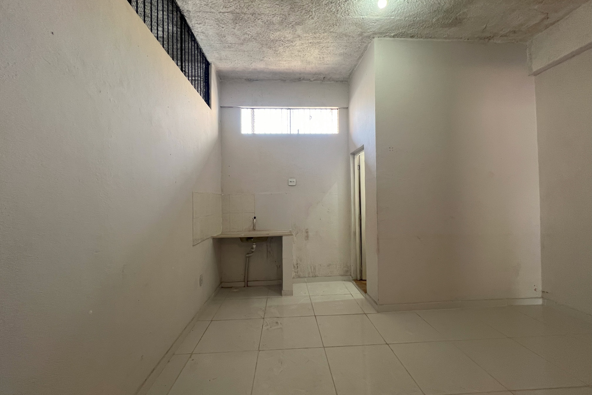 Imagem Ponto Comercial para Alugar, 75 m²em Santa Luzia - Manaus Imagem Ponto Comercial para Alugar, 75 m²em Santa Luzia - Manaus