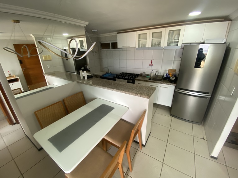 Imagem Apartamento com 2 Quartos à Venda, 69 m² em Meireles - Fortaleza