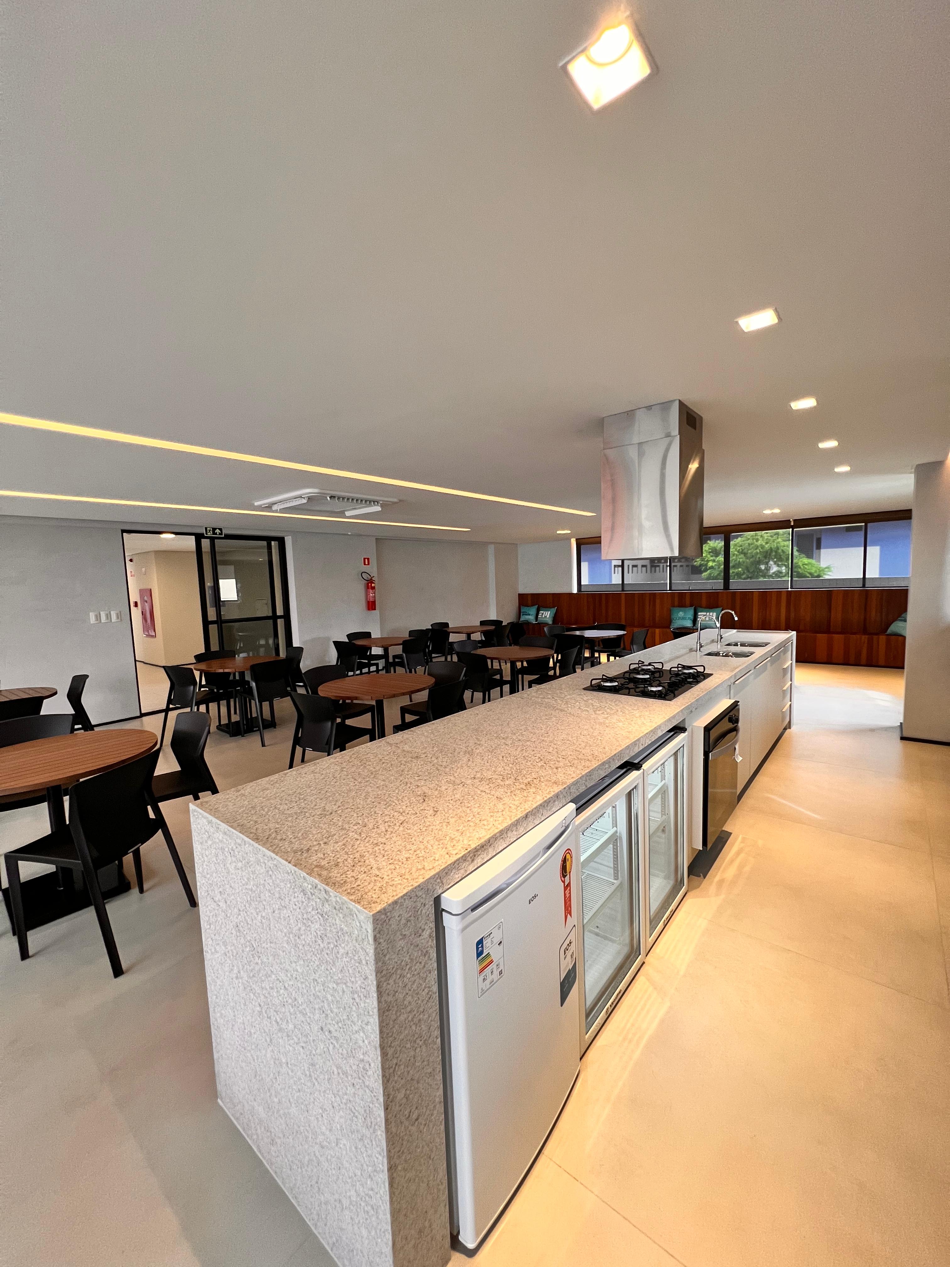 Imagem Apartamento com 2 Quartos à Venda, 57 m²em Ponta Verde - Maceió