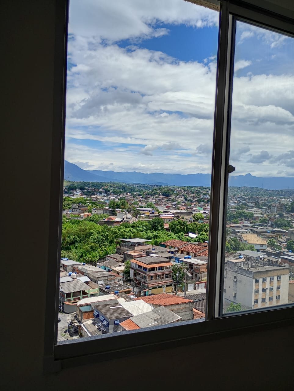 Imagem Apartamento com 2 Quartos à Venda, 57 m² em Jardim Tropical - Nova Iguaçu