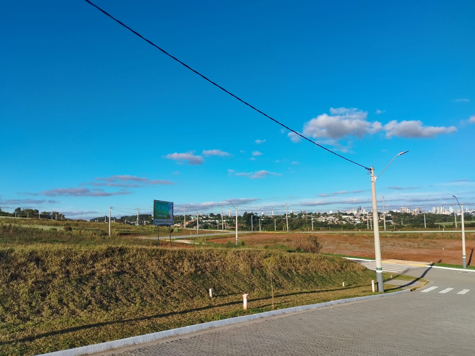 Imagem Terreno à Venda, 454 m² em Valinhos - Passo Fundo Imagem Terreno à Venda, 454 m² em Valinhos - Passo Fundo