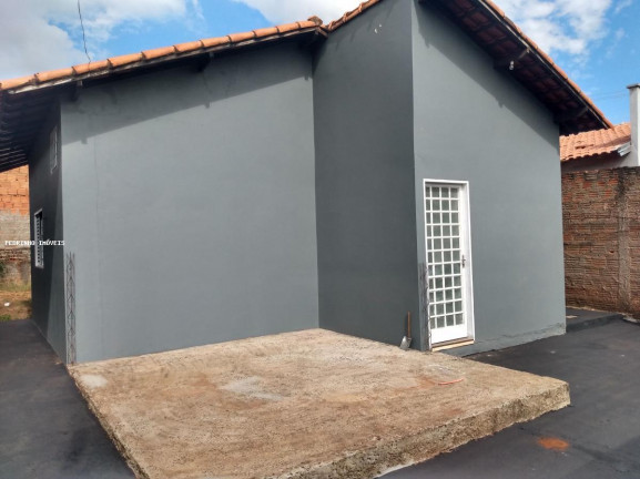 Imagem Casa com 1 Quarto à Venda, 45 m² em Vila São Jorge - Ituverava Imagem Casa com 1 Quarto à Venda, 45 m² em Vila São Jorge - Ituverava