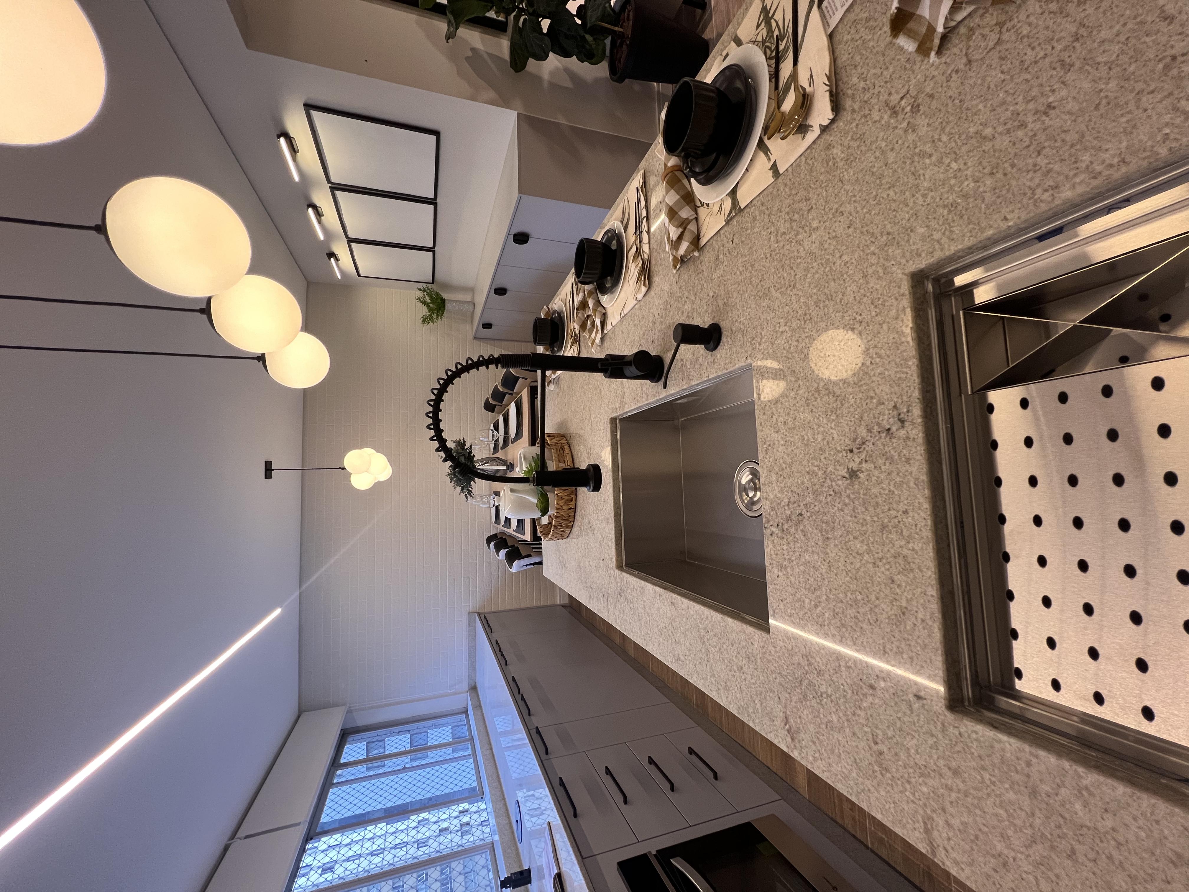 Imagem Apartamento com 2 Quartos à Venda, 72 m² em Bigorrilho - Curitiba Imagem Apartamento com 2 Quartos à Venda, 72 m² em Bigorrilho - Curitiba