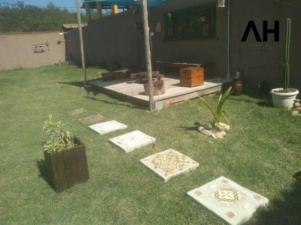 Imagem Casa com 3 Quartos à Venda, 360 m²em Itaipu - Niterói Imagem Casa com 3 Quartos à Venda, 360 m²em Itaipu - Niterói