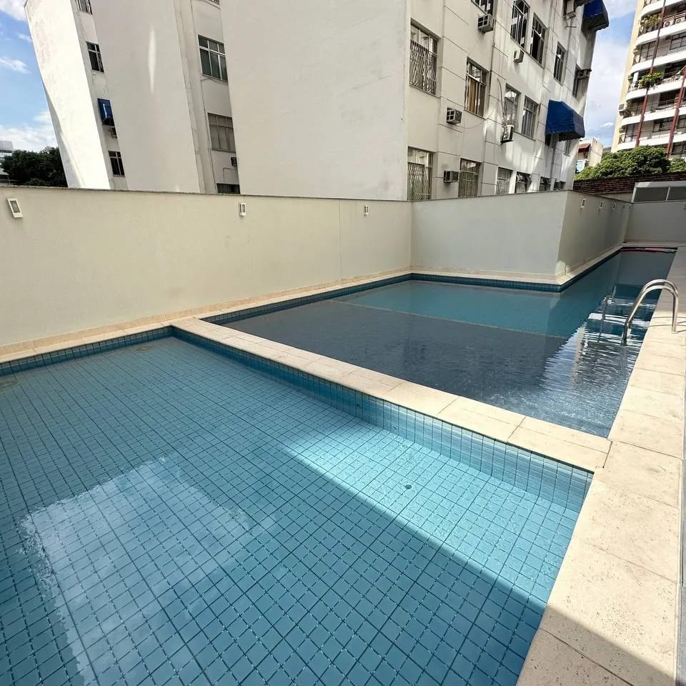 Imagem Apartamento com 3 Quartos à Venda, 105 m²em Icaraí - Niterói Imagem Apartamento com 3 Quartos à Venda, 105 m²em Icaraí - Niterói