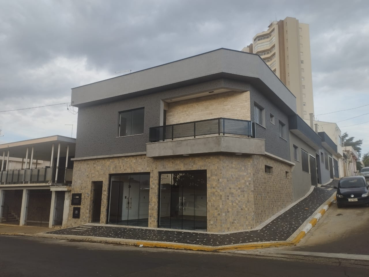 Apartamento com 2 Quartos para Alugar, 55 m² em Centro - Rio das Pedras