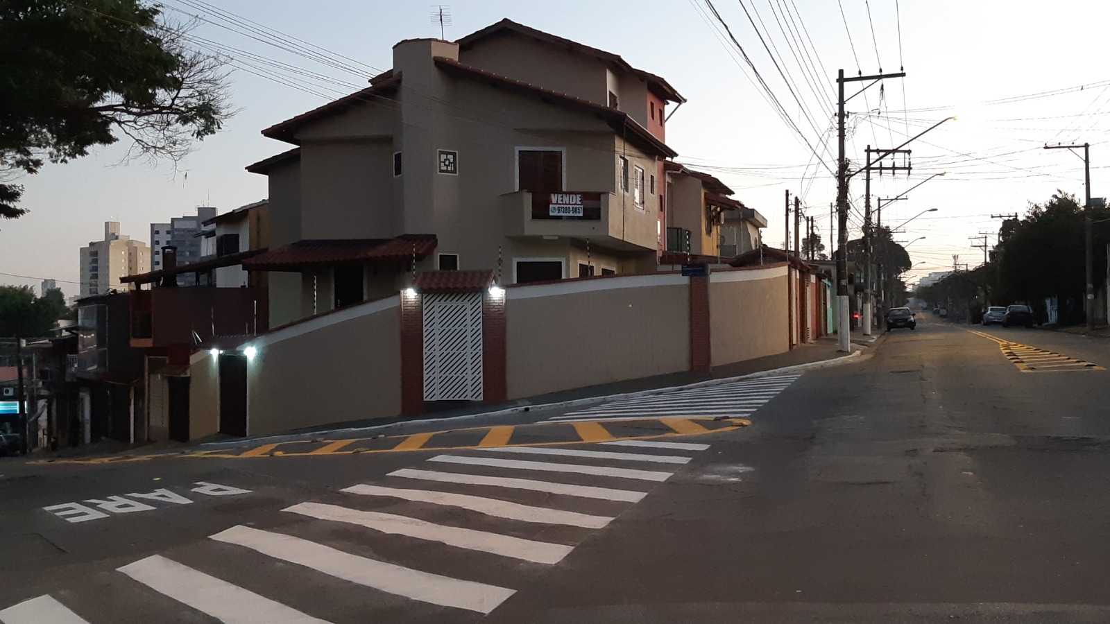 Imagem Sobrado com 3 Quartos à Venda, 164 m²em Jardim Vila Galvão - Guarulhos Imagem Sobrado com 3 Quartos à Venda, 164 m²em Jardim Vila Galvão - Guarulhos