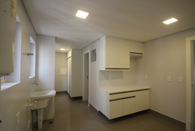 Imagem Apartamento com 3 Quartos à Venda ou Locação, 285 m² em Higienópolis - São Paulo Imagem Apartamento com 3 Quartos à Venda ou Locação, 285 m² em Higienópolis - São Paulo