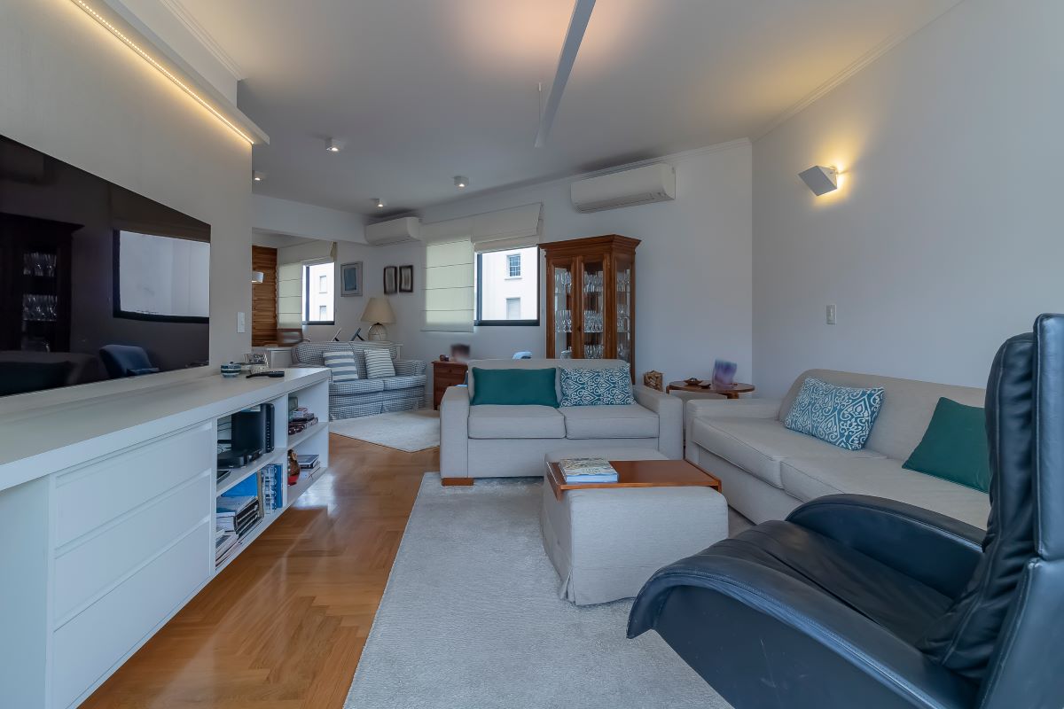 Imagem Apartamento com 2 Quartos à Venda, 142 m²em Higienópolis - São Paulo