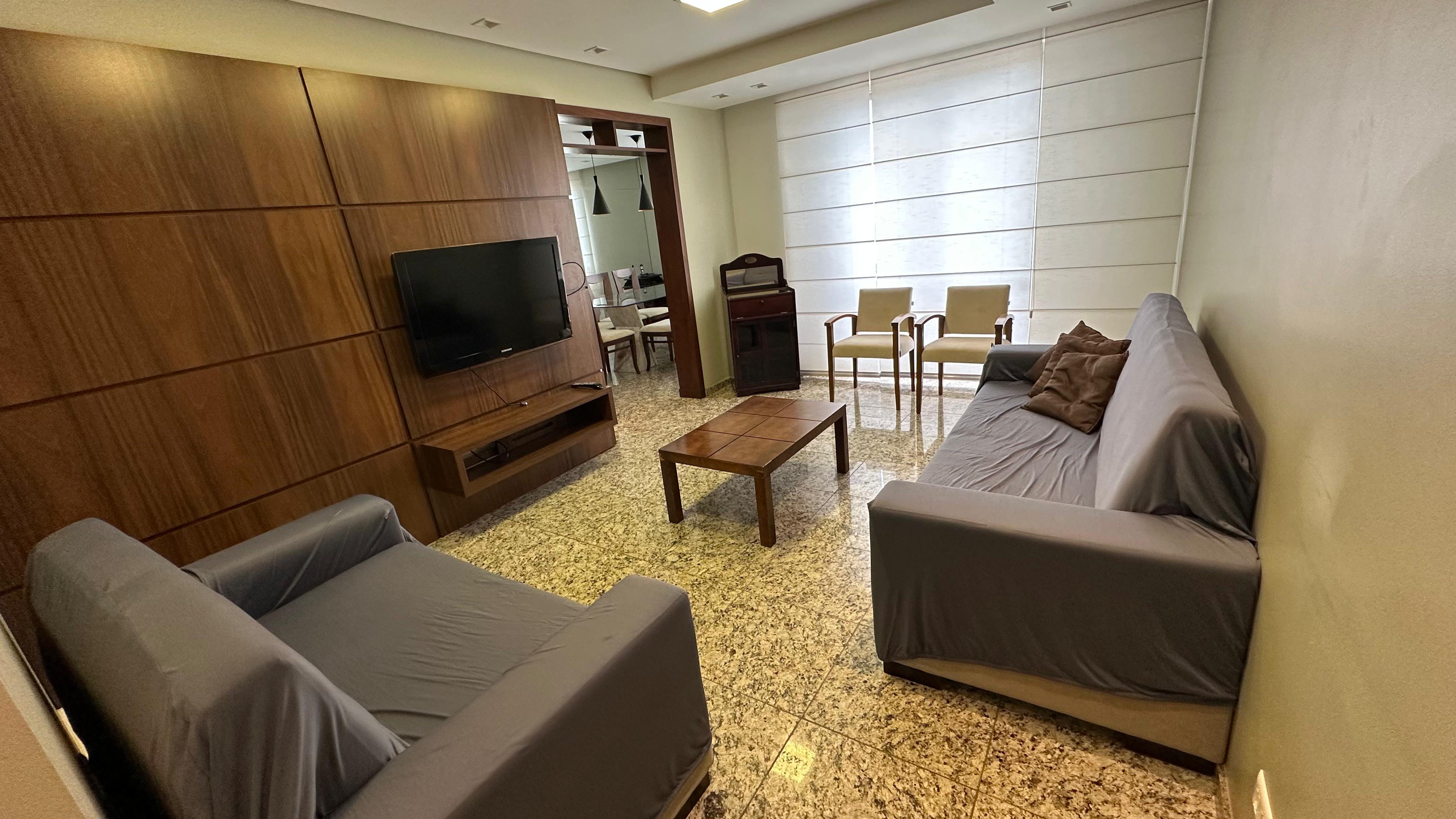 Imagem Apartamento com 3 Quartos à Venda, 131 m²em Centro - Londrina